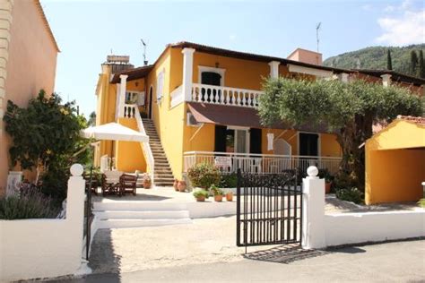 Villa Martha, Benitses (updated prices 2024).